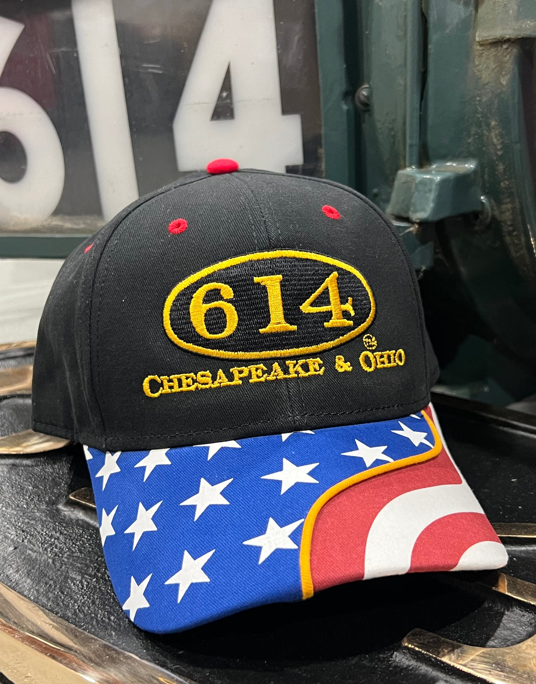 614 Embroidered USA Flag Hat